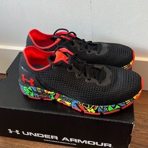 Under Armour HOVR Sonic 4 Womens Runnjng Shoes 9